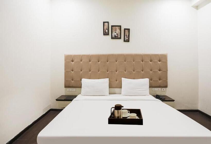 Classic Driepersoonskamer, Collection O Amv Hotels