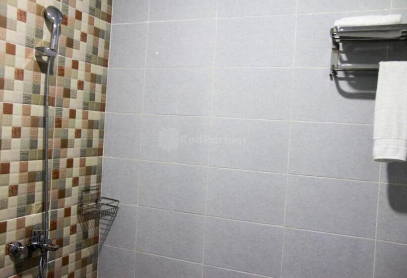 デラックスルーム, Edotel Manggala Syariah Redpartner