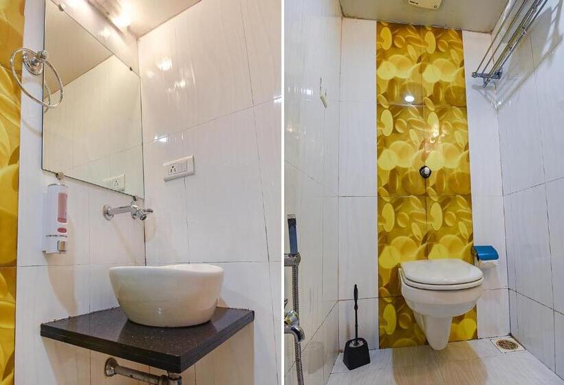 行政三人间, Fabhotel Shakti Palace Nr Ponda