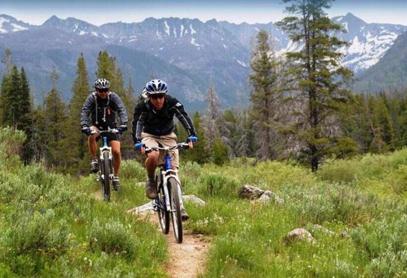 شقة غرفتين, #535  Village, Walk To Gondola, Restaurants, And Shops