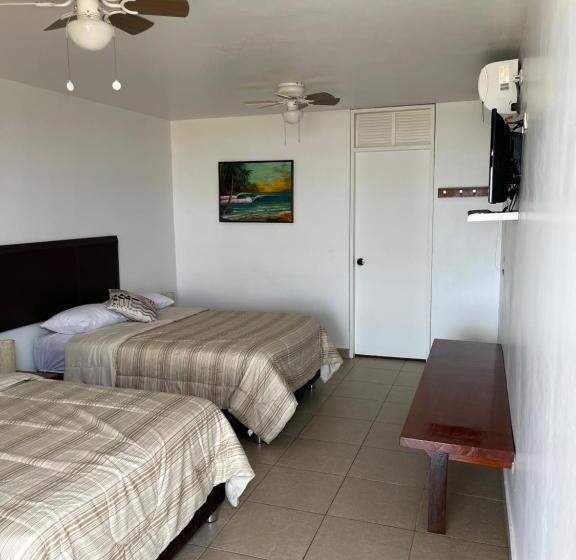 Номер Стандарт 2 Двуспальные Кровати, Aloha Lobitos