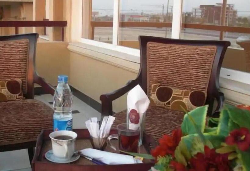 Люкс Кровать Кинг, Cairo Plaza Guest House