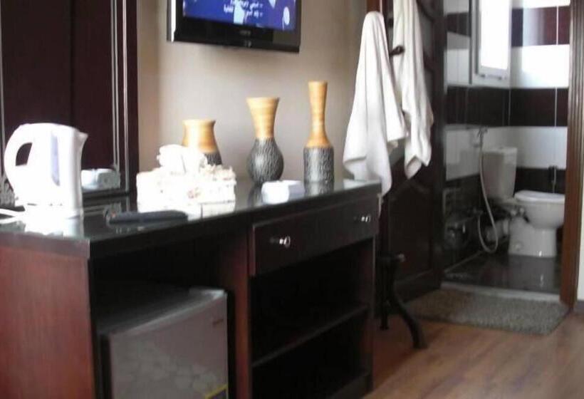 Люкс Кровать Кинг, Cairo Plaza Guest House