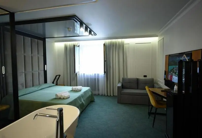 Habitació Deluxe, Celis