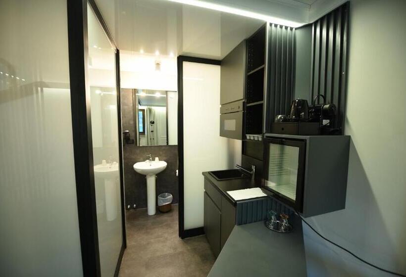 스탠다드 룸 호수 전망, Celis