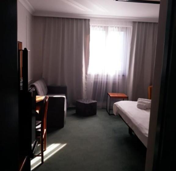 스탠다드 룸 호수 전망, Celis