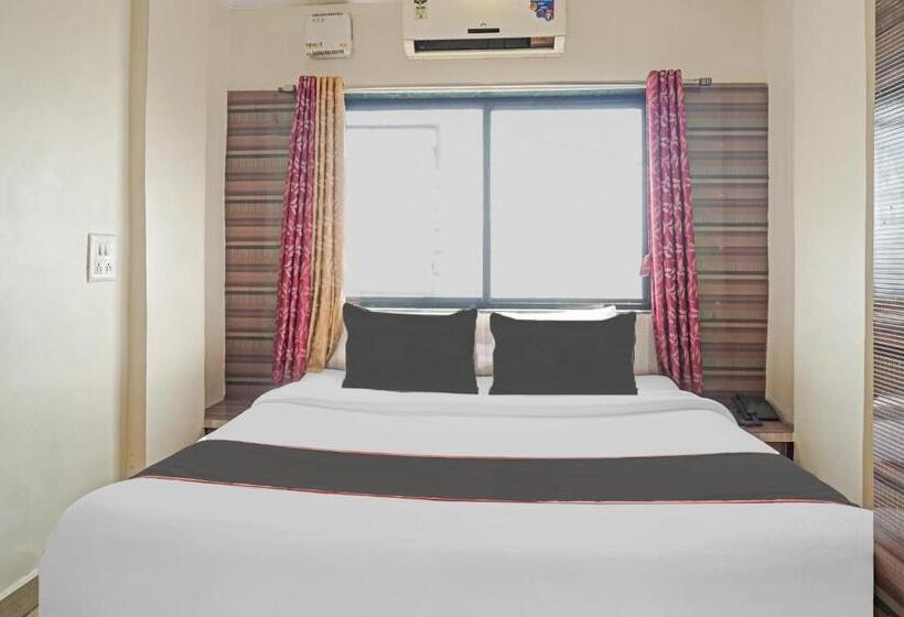 三人经典房间, Collection O 86342 Crystal Executive Lodging