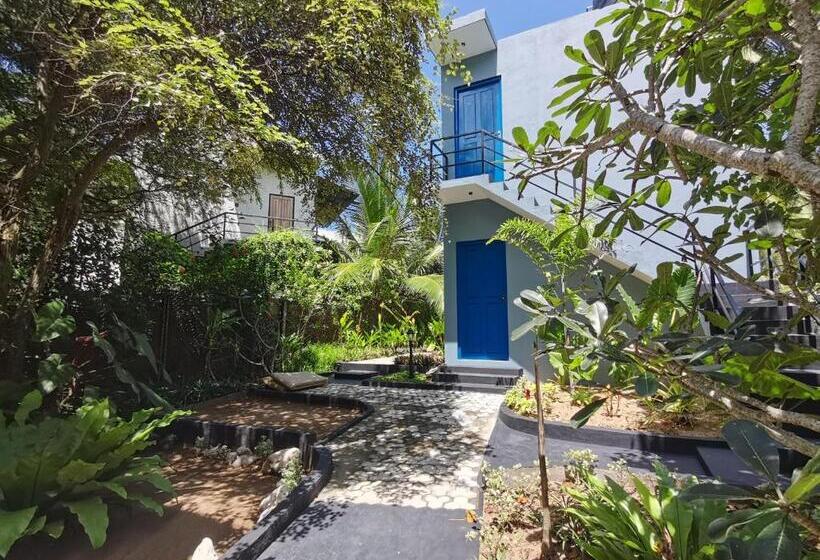 豪华海景房带阳台, Endlessblue Resort Kalametiya