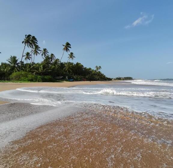 豪华海景房, Endlessblue Resort Kalametiya