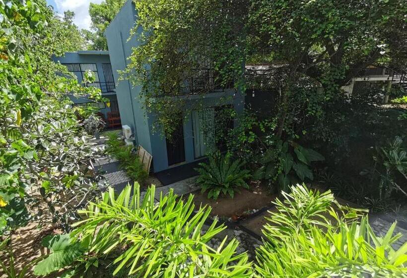 豪华海景房, Endlessblue Resort Kalametiya