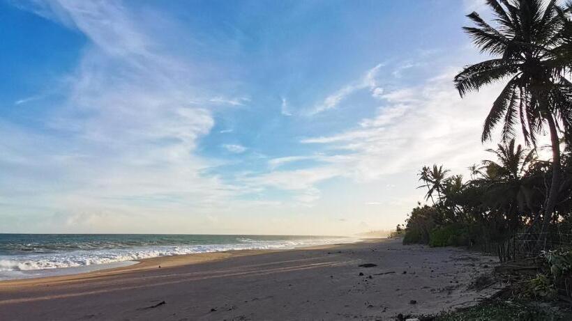 豪华海景房, Endlessblue Resort Kalametiya