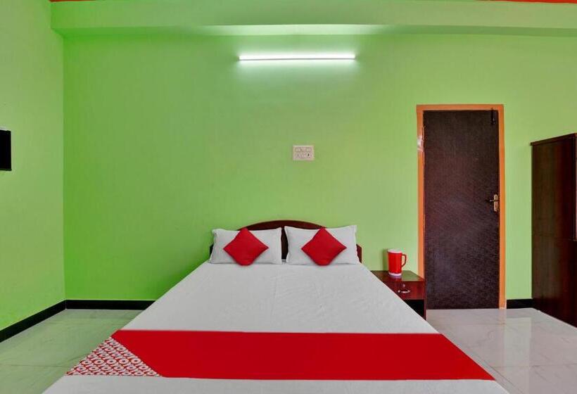 Трехместный Номер Классика, Oyo Flagship Eks Lodge