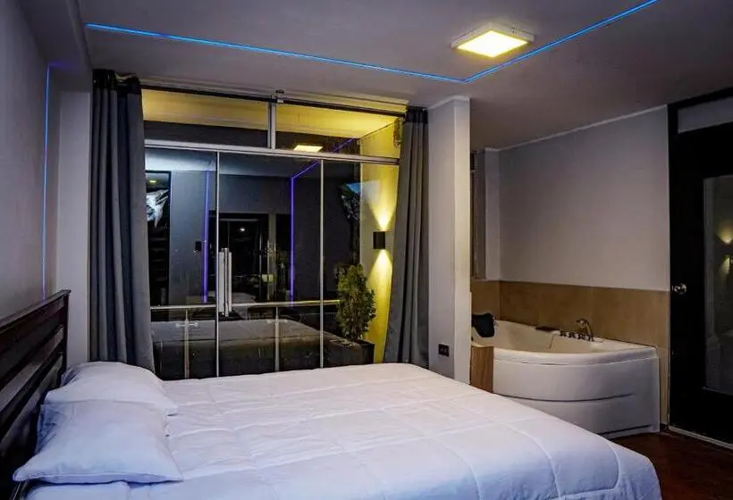 Suite Kingsize Bett, Prado