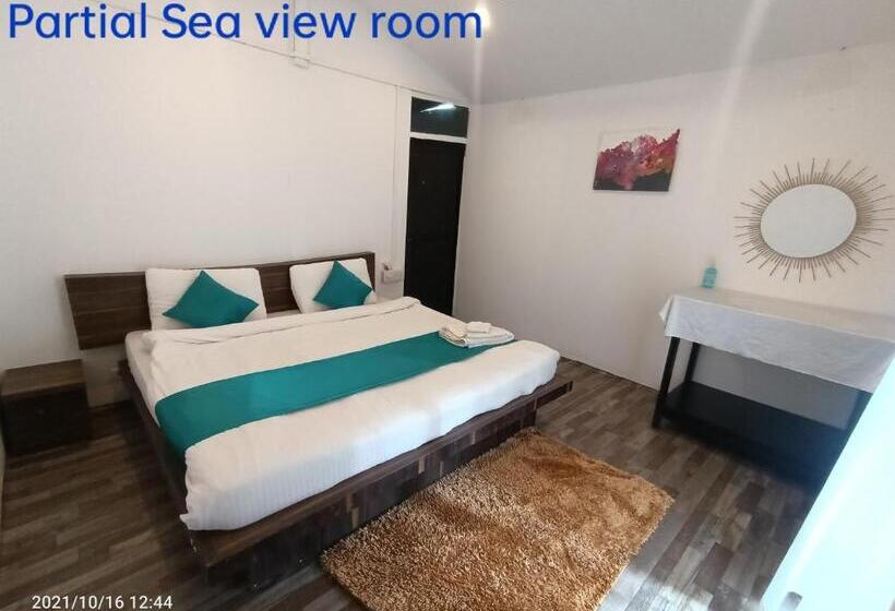 Номер Deluxe Вид на Море Боковой, Silent Waves