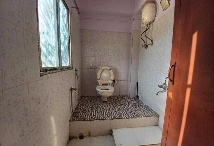 חדר קלאסי לשלושה, River Bank Guest House