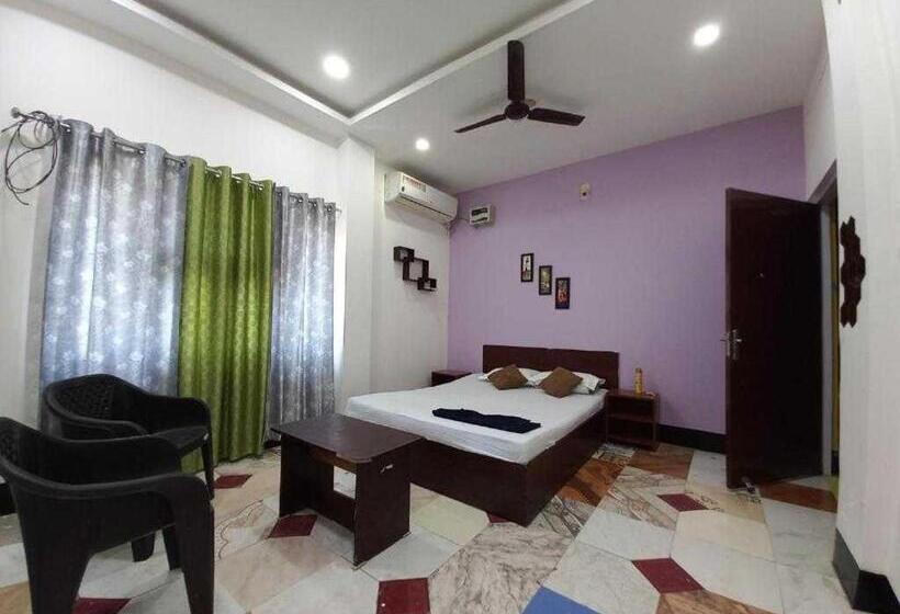 חדר קלאסי לשלושה, River Bank Guest House