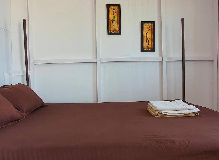 Quarto Estandar Vista Mar com Sacada, The Riverside