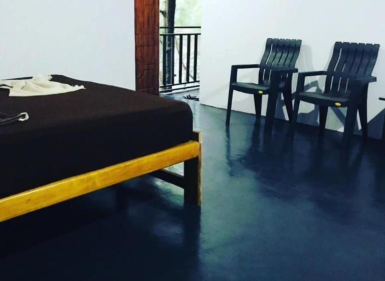 Quarto Deluxe, The Riverside