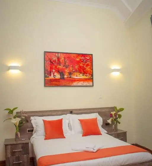 اتاق اکونومی یک تخته, Turaco Intercounty Resort