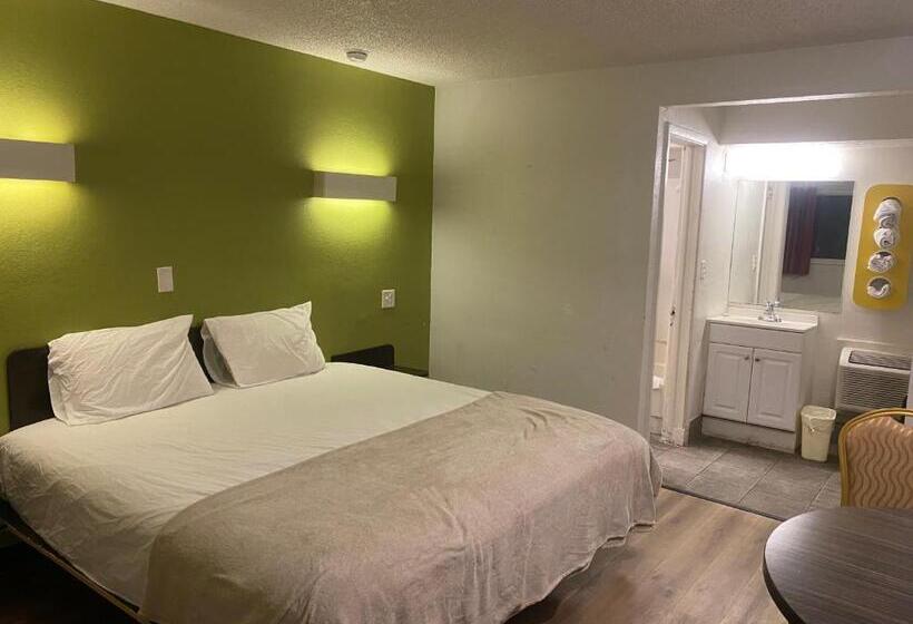 Стандартный Номер Кровать Кинг, Motel 9