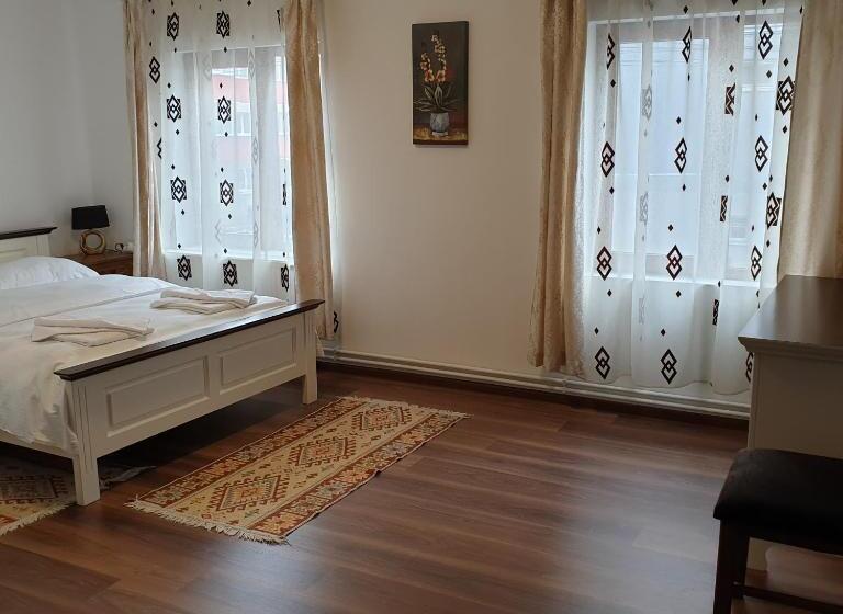 Standard Room, Casa Poenaru