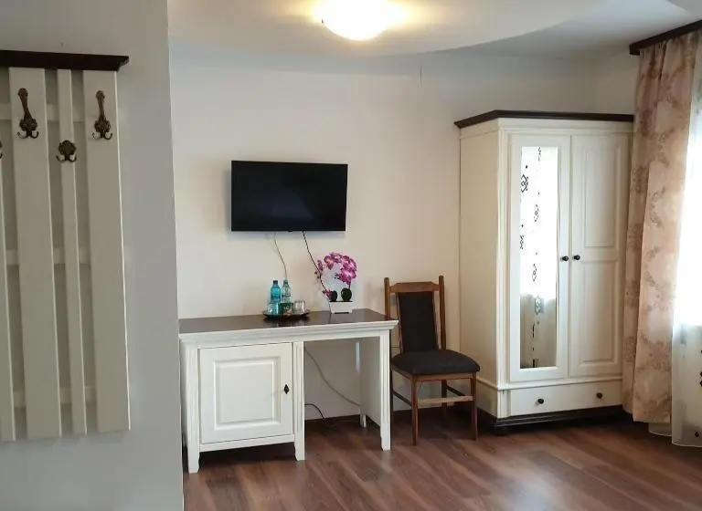 اتاق استاندارد با بالکن, Casa Poenaru