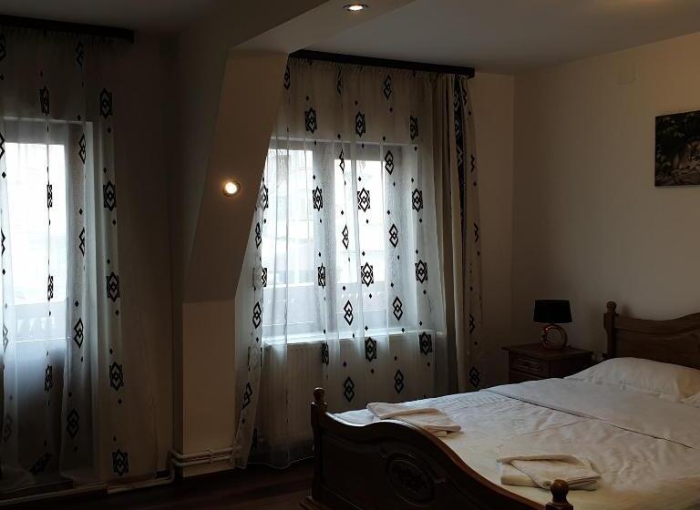 חדר סטנדרט עם מרפסת, Casa Poenaru