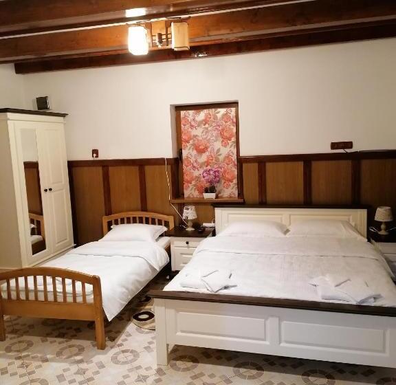 חדר סופריור, Casa Poenaru