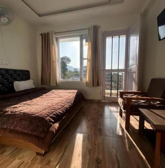 غرفة قياسية سرير كينج, Gliders Inn By Barefoot Inc