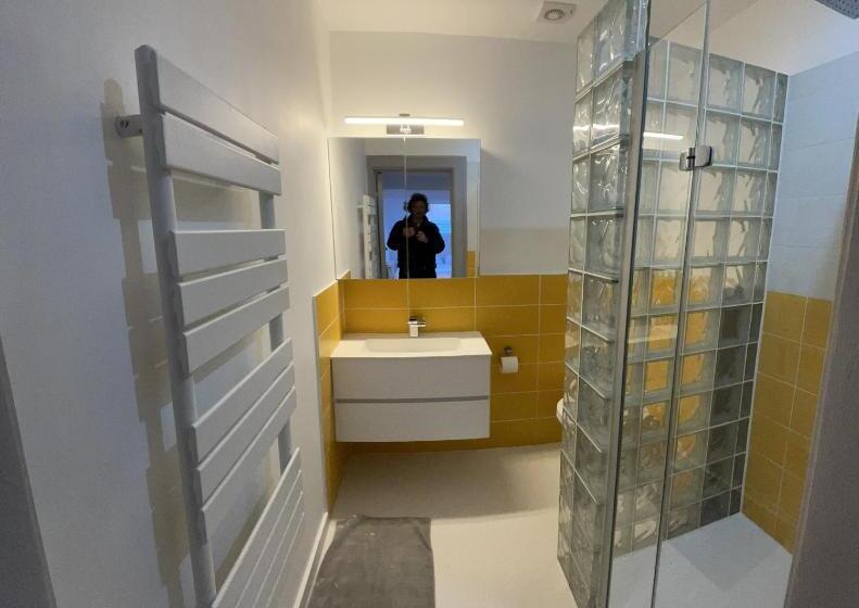 חדר סטנדרט לארבעה, Le Village D Ezra