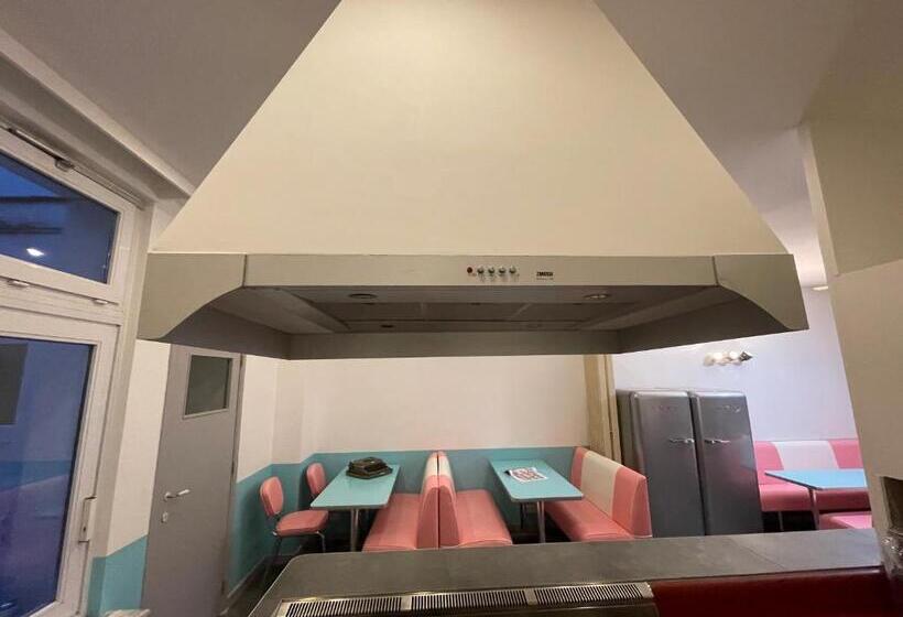 חדר סטנדרט חדר אמבטיה משותף, Le Village D Ezra