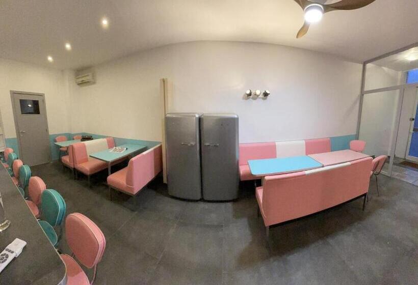 חדר סטנדרט חדר אמבטיה משותף, Le Village D Ezra