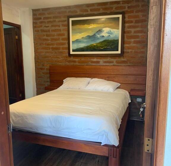 Номер Стандарт, Mercedes Restaurant B&b