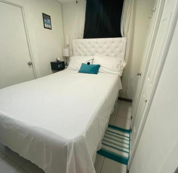 سوئیت جونیور خانوادگی, Turquoise Heaven