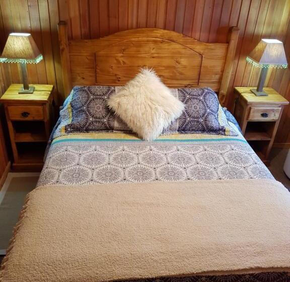 اتاق استاندارد با سرویس بهداشتی مشترک, Refugio Invernalia