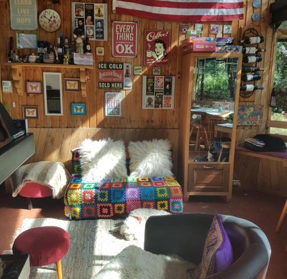 اتاق استاندارد یک تخته با سرویس بهداشتی مشترک, Refugio Invernalia