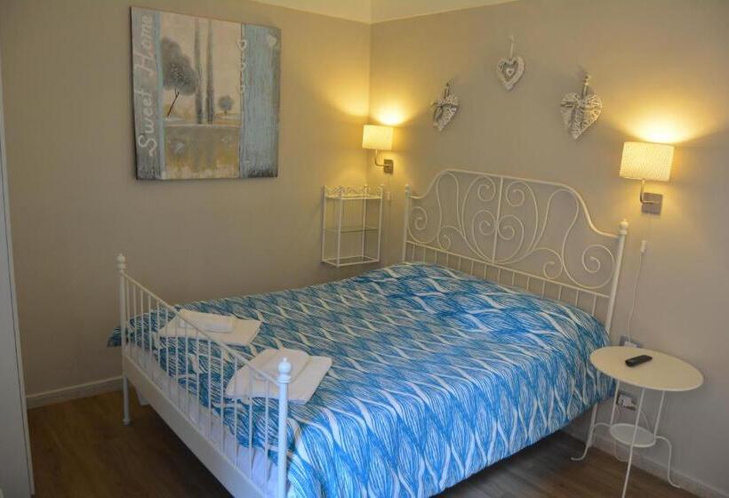 اتاق استاندارد چهار تخته, B&b La Casita