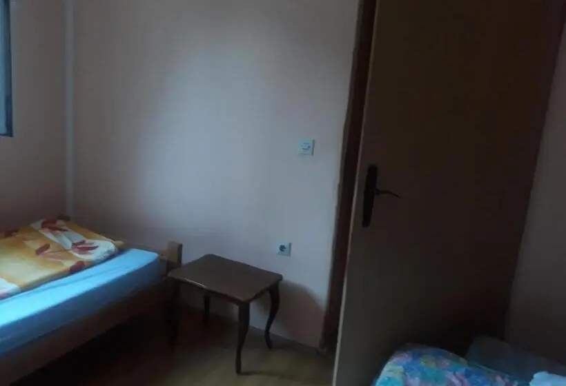 اتاق استاندارد با سرویس بهداشتی مشترک, Guesthouse Stanojevic
