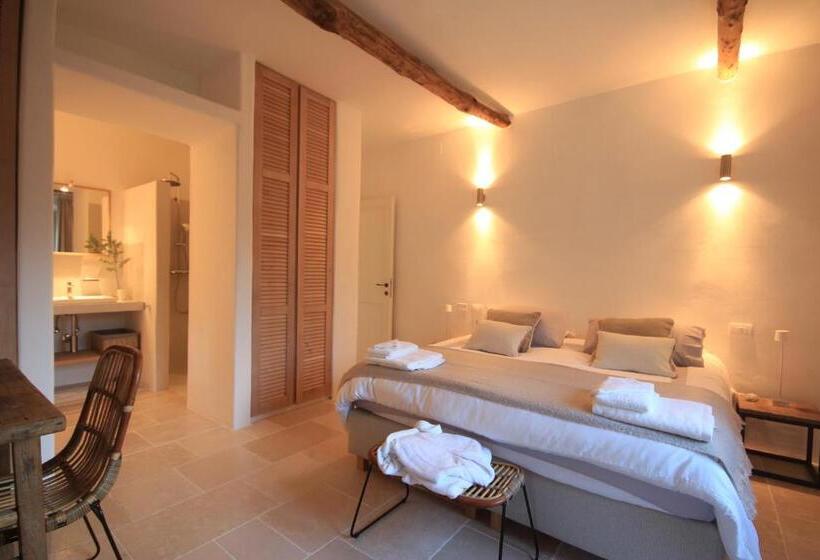 חדר דלוקס, Sala Di Tresana