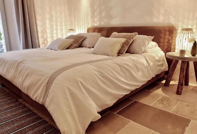 חדר דלוקס, Sala Di Tresana