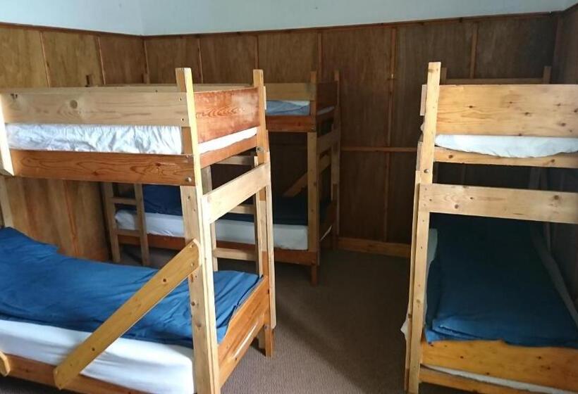 غرفة عائلية, Fsc Dale Fort Hostel