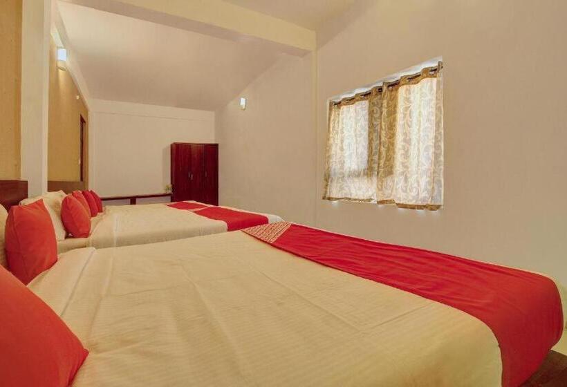 Трехместный Номер Классика, Flagship Ooty Residency