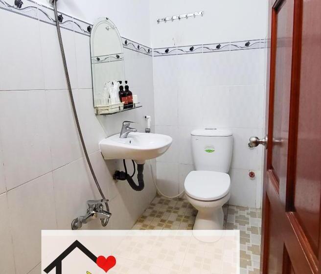 اتاق چهار تخته با دستشویی مشترک, Hoàng Sơn S Home