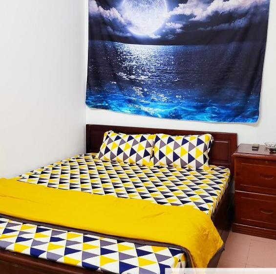 اتاق اکونومی, Hoàng Sơn S Home