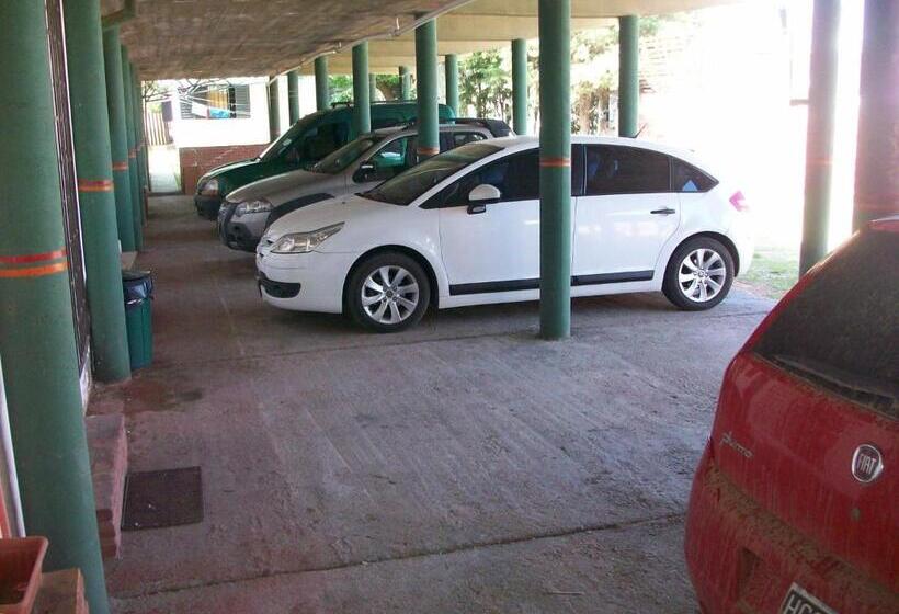 חדר בסיסי לשלושה, Hosteria Columbia