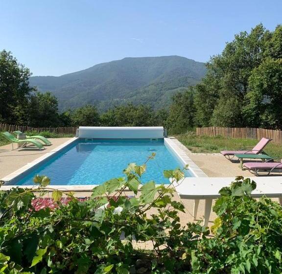 בית, 2 חדרי שינה, Le Mas De La Siffleuse