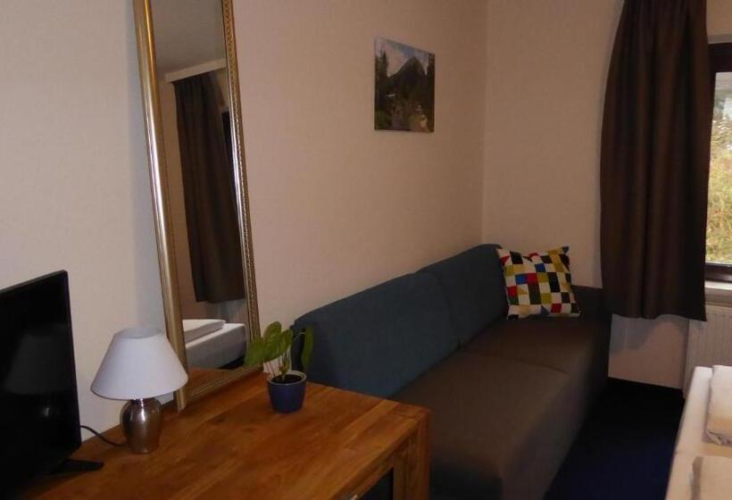 חדר סטנדרט, Mosermandl