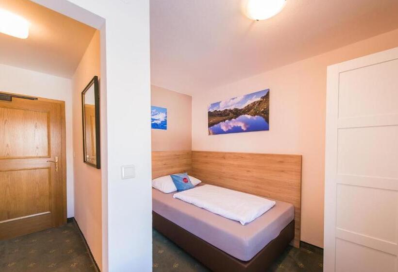 חדר סטנדרט יחיד, Mosermandl