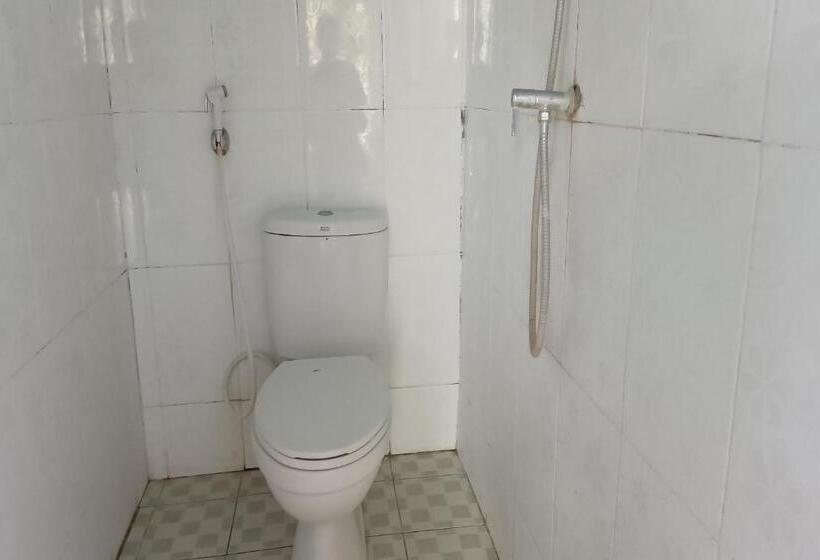 اتاق لوکس, Oyo 93359 Kawi Homestay