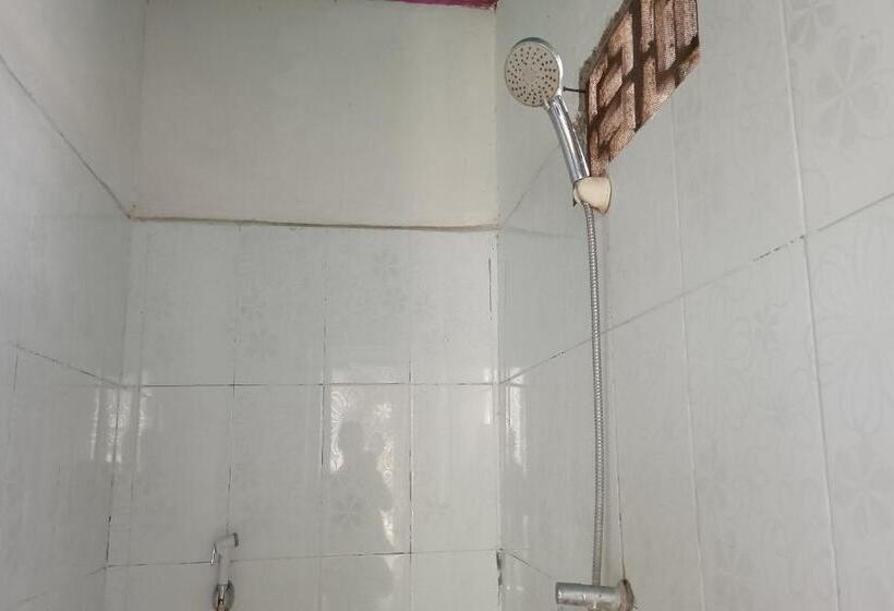 اتاق لوکس, Oyo 93359 Kawi Homestay